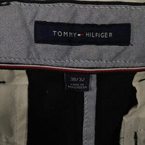 Tommy Hilfiger Zipper & Button Pants 38 x 32